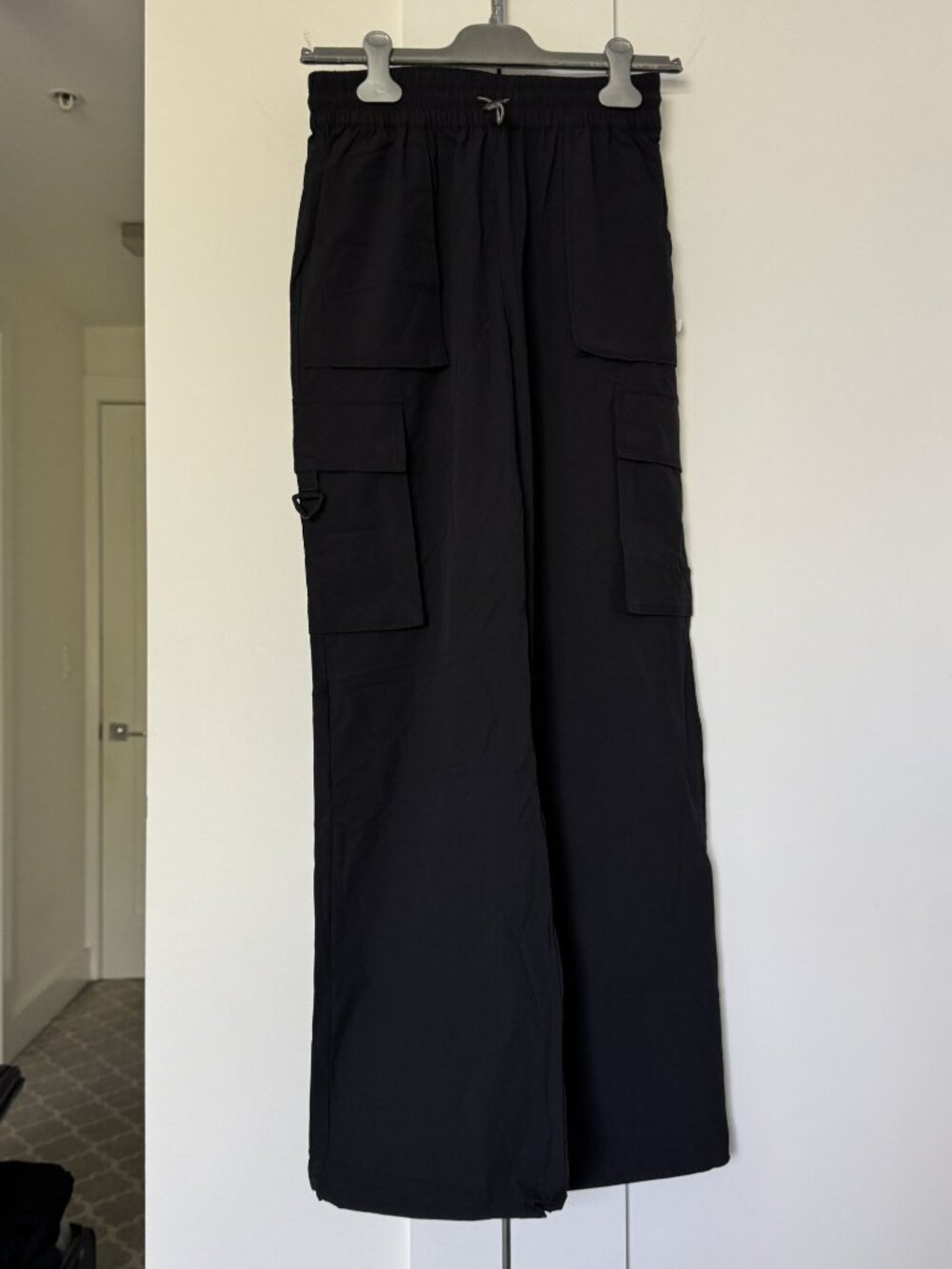 NWT Fabletic Nylon Wide Leg Cargo Pant Toggle Drawstring Black